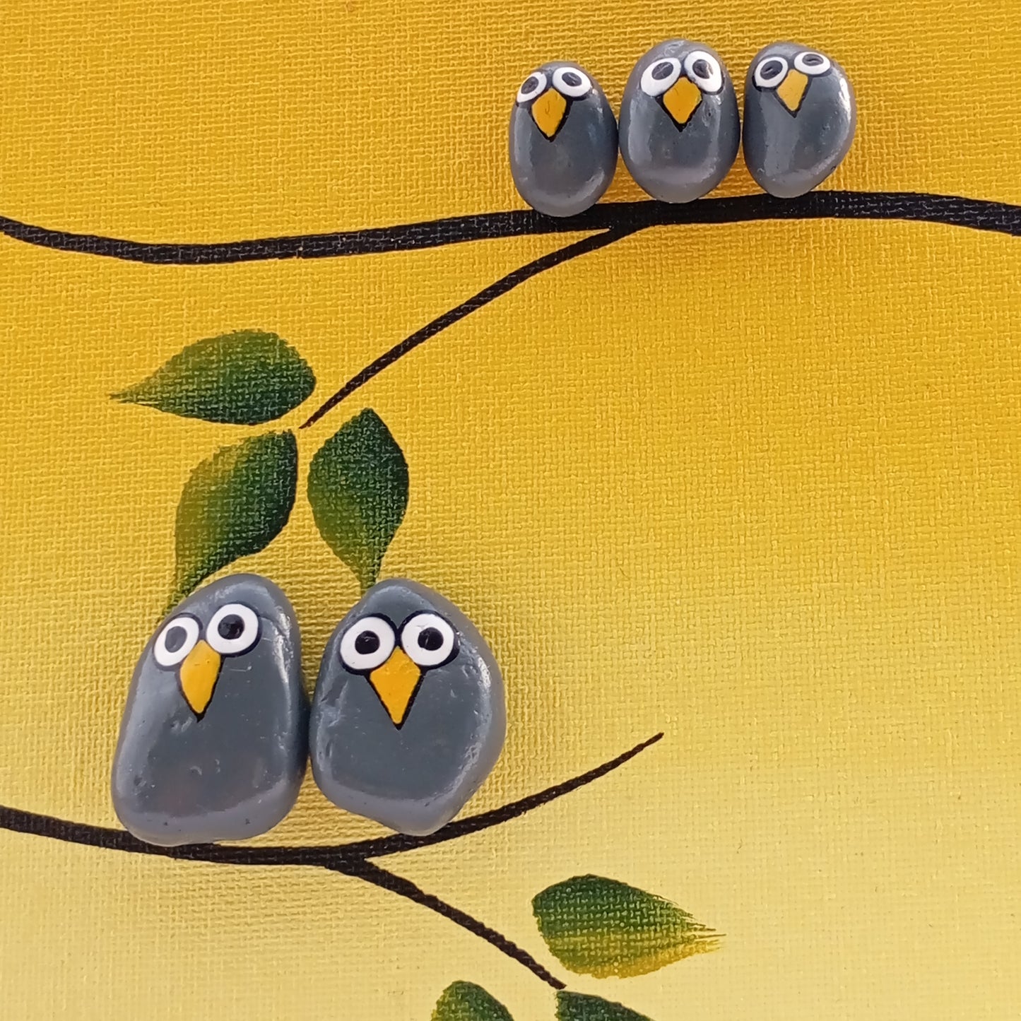 Bird Family Pebbles Horizontal Art