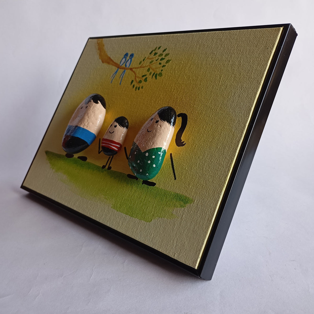 Family (Boy) Pebbles Art Big Frame | 100% Handcrafted