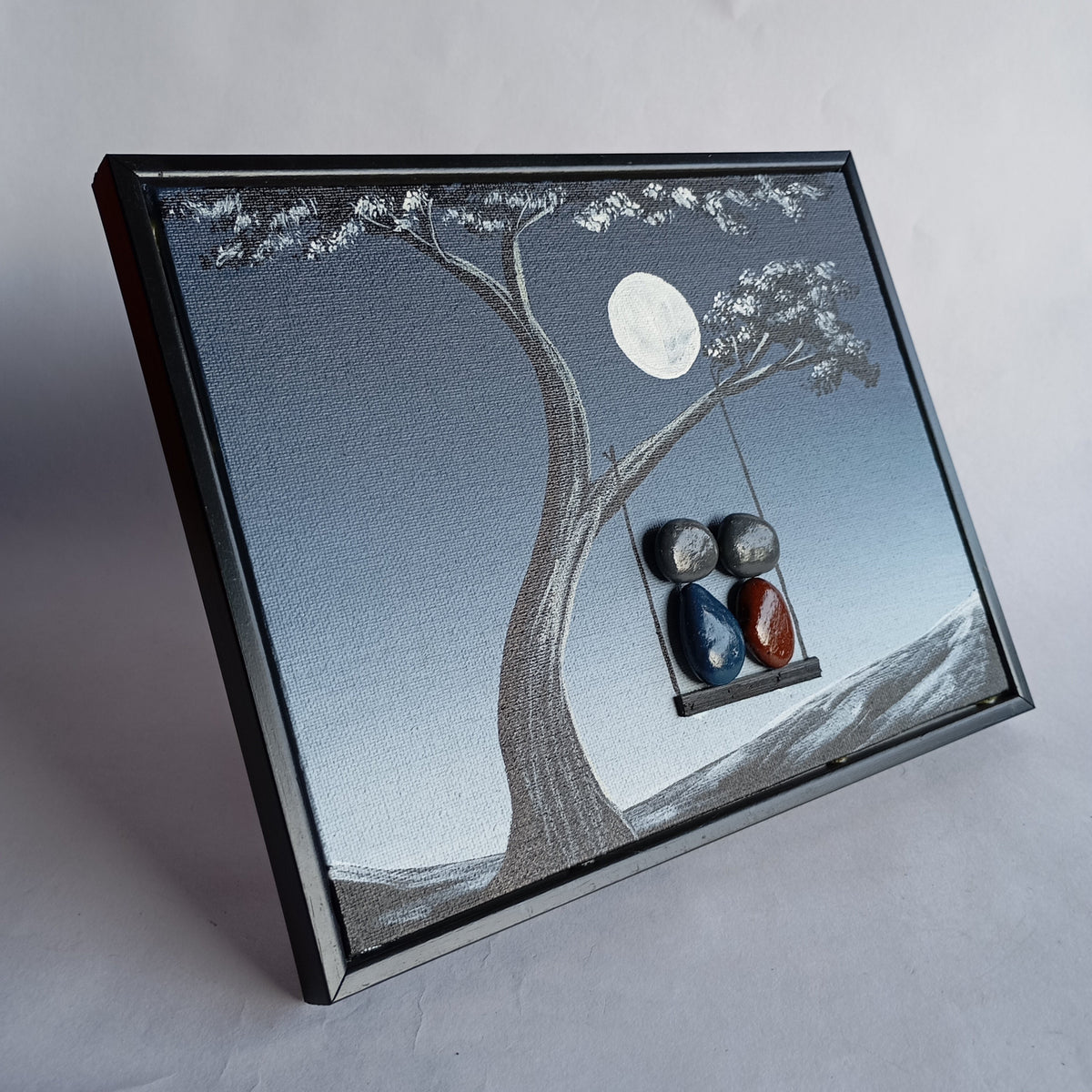 Moonlight Couple in Zula Pebbles Art Frame | 100% Handcrafted